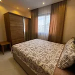 Serenity Lux1plus1 Apartamento *